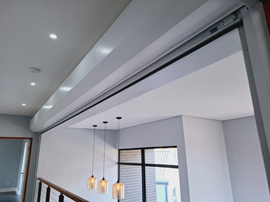 5 Bedroom Property for Sale in Somerton Estate Free State